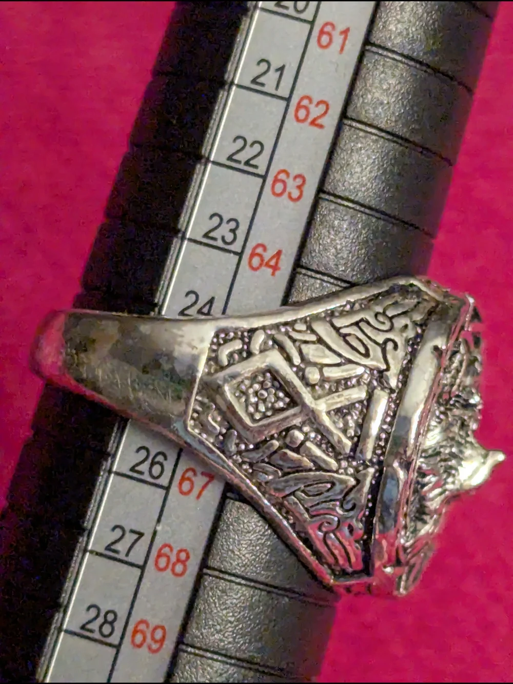 Silver-Tone Wolf Crest Men's Ring